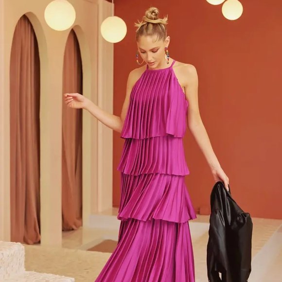 Strut & Bolt Dresses Nwt Strut Bolt Pleated Satin Tiered Maxi Dress